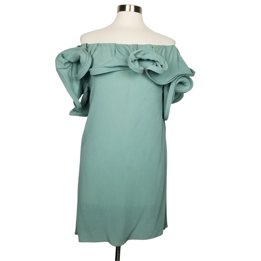 ASOS Soft Mint Green Crepe Material Dress Women's size 4